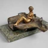 Franz Xaver Bergmann, erotische Bronze als Sphinx - Foto 1
