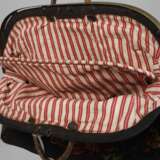 Bestickte Reisetasche - photo 5