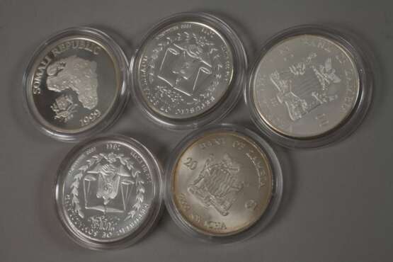 Zehn Silbermünzen Afrika - photo 3
