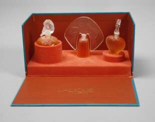 René Lalique drei Parfumflakons im Originalkarton