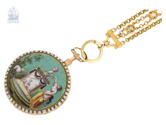 Taschenuhr: museale, große und hochfeine Gold/Emaille-Spindeluhr mit Orientperlenbesatz, originaler Gold-Chatelaine und Originalbox, Guex à Paris, circa 1780 - photo 6