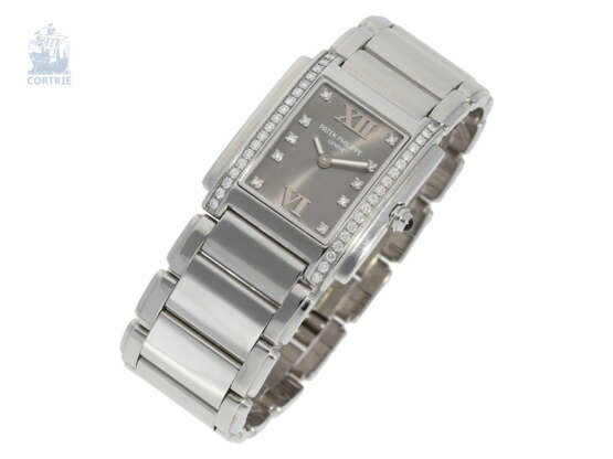 Armbanduhr: luxuriöse Patek Philippe Damenuhr Ref.4910/10A-010 "Twenty~4 Diamonds " mit Originalbox und Originalpapieren von 2011 - photo 3