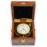 Marinechronometer: seltenes und feines Marine-Chronometer mit 54-h-Gangreserve, "CHRONOMETRE ZENITH", No. 32450, 40er Jahre - Foto 2