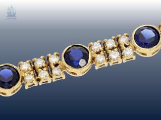 ArmbanDurchmesser: außergewöhnlich gearbeitetes, sehr dekoratives vintage Saphir/Brillant-Goldschmiedearmband, ca. 8,84ct
