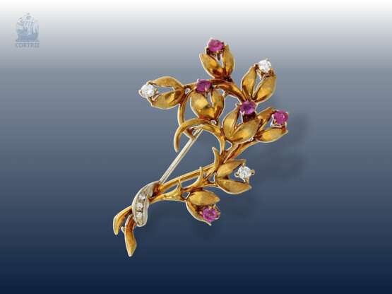 Brosche/NadeLänge: dekorative Blütenbrosche, mit kleinen Rubinen und Brillanten besetzt, vintage Goldschmiedearbeit - photo 1