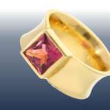 Ring: ausgefallener Designer-Goldschmiedering mit rosafarbenem Stein, großer, seltener Turmalin - photo 1