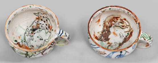 Zwei Unikat-Teetassen mit Malereidekor von Cornelia Schleime - photo 2