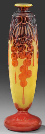 Art Déco-Vase mit "Groseilles"-Dekor von Schneider - photo 1