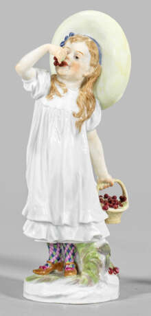Jugendstil-Figur "Mädchen mit Kirschen" - фото 1