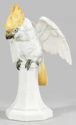 Jugendstil-Tierfigur "Flügelschlagender Kakadu"