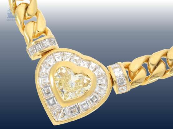 Kette/Collier: außergewöhnlich schweres und äußerst hochwertiges Diamant-Mittelteilcollier in Herzform, Handarbeit, ca. 3,68ct Diamanten in Spitzenqualität - Foto 1