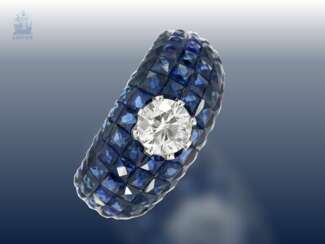 Ring: ausgesprochen hochwertige Goldschmiedearbeit mit wertvollem Altschliffdiamant von 1,01ct sowie feinsten Saphiren im invisible Setting