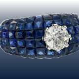 Ring: ausgesprochen hochwertige Goldschmiedearbeit mit wertvollem Altschliffdiamant von 1,01ct sowie feinsten Saphiren im invisible Setting - photo 2
