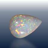 Opal: seltener, ungewöhnlich großer und schöner Opal im Tropfen-Schliff und mit wunderschönem Farbspiel, 48,9ct - photo 1