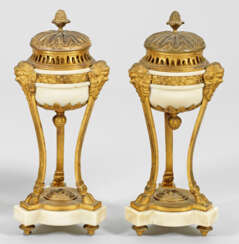 Paar Brûle-Parfum im Louis XVI-Stil