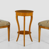 Paar Biedermeier-Stühle und Gueridon - Foto 1