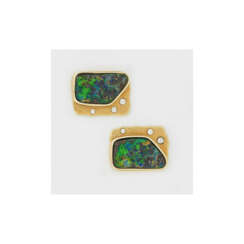 Paar Boulder-Opal-Ohrringe von A. Reske