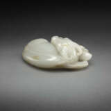 A SUPERB WHITE AND RUSSET JADE `OX AND QILIN` GROUP - photo 2