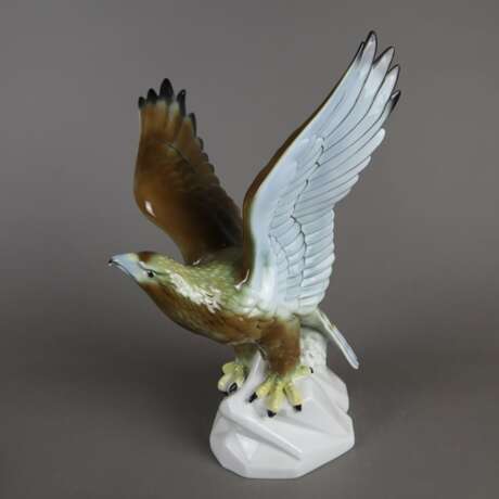 Tierplastik "Adler" - Gerold Porzellan, Tettau, polychrom bemal - photo 3
