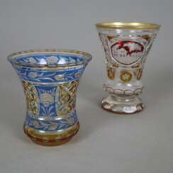 Zwei Glasbecher - um 1900, farbloses Glas, facettiert, geschlif