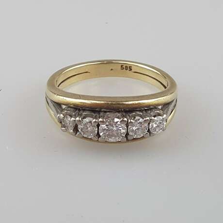 Diamantring - Gelbgold 585/000 (14 K), gestempelt, Ringkopf bes - photo 1