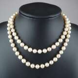 Perlenkette mit Goldschließe - längere Kette mit 88 Perlen von - Foto 1