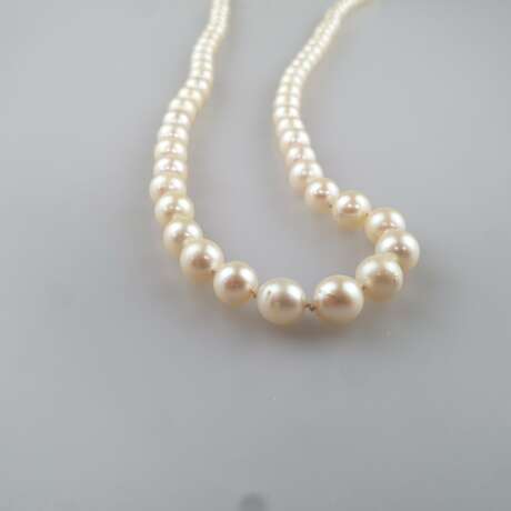 Perlenkette mit Goldschließe - längere Kette mit 88 Perlen von - Foto 4
