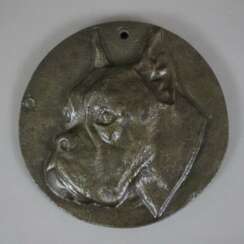 Reliefplakette mit Boxer-Hund - Eisenguss, bronziert, Darstellu