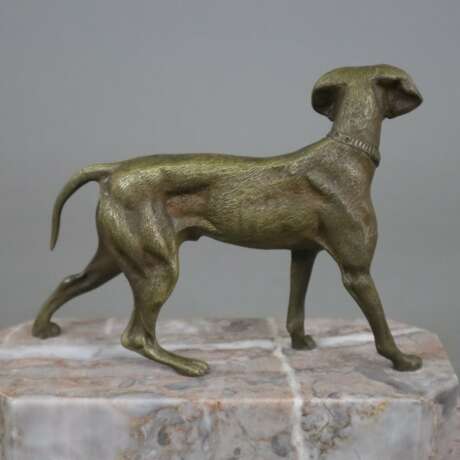 Tierskulptur "Jagdhund" - Bronze, braun patiniert, naturalistis - photo 5