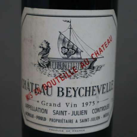 Wein - 1975 Château Beychevelle, Saint-Julien, France, 73 cl. - фото 4