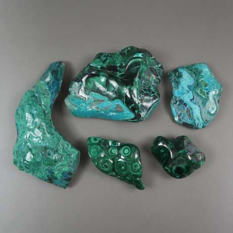 Konvolut Mineralien - 5-tlg, Malachit / Chrysokoll/ Marmor, sch - фото 1