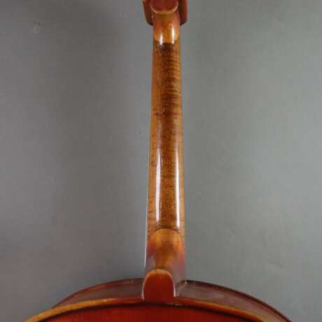 Cello - 4/4 Größe, Italien, 20. Jh., auf gedrucktem Faksimile-Z - Foto 4