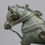 Bronzepferd - Indien, Bastar-Region, 19. Jh., Bronze, altpatini - Foto 6