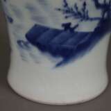 Blau-weiße Vase - China, frühe Qing-Dynastie, Porzellan, Balust - photo 8