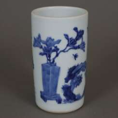 Blau-weißer Pinselhalter - China, frühe Qing-Dynastie, Porzella