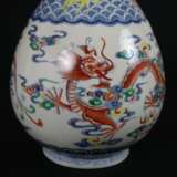 Drachenvase - China 20.Jh., Porzellan, über Standring birnförmi - photo 7