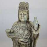 Große Steinskulptur “Guanyin mit Ruyi-Zepter und der Vase des L - Foto 11