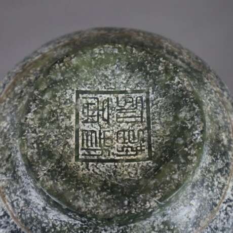 Steinvase - China, schlanker "Yu hu chun ping"-Typus, Kalkstein - Foto 2