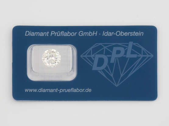 UNGEFASSTER BRILLANT 4.02 CARAT Brillant. Laserinschrift a - фото 1