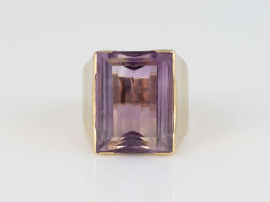 AMETHYST-RING Gelbgold. Ringmaß ca. 54, Ges.-Gew. ca. 11,6 - Foto 1