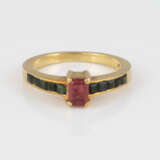 TURMALIN-RING Gelbgold. Ringmaß 52,5, Ges.-Gew. ca. 4,0 g. - Foto 1