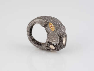 DIAMANT-RING 'ELEFANT' Silber. Ringmaß ca. 55, Ges.-Gew. c