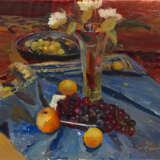 Still Life with Flowers and Grapes, signed and dated 1993. - photo 1
