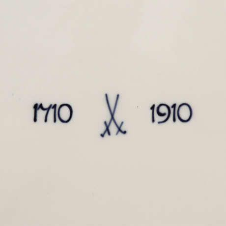 MEISSEN 2 Jubiläumsteller, 1898 und 1910. - photo 4