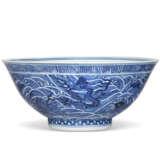 A BLUE AND WHITE `SEA CREATURES` BOWL - photo 1
