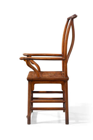 A VERY RARE AND IMPORTANT HUANGHUALI `OFFICIAL`S HAT` ARMCHAIR - фото 3