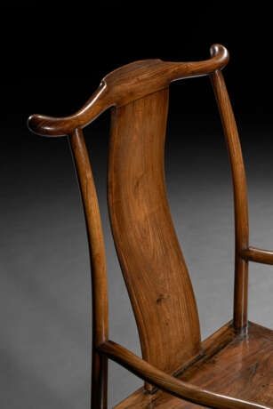 A VERY RARE AND IMPORTANT HUANGHUALI `OFFICIAL`S HAT` ARMCHAIR - фото 5