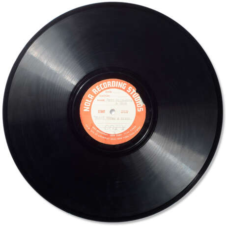 Rare set of six 12-inch acetates of the debut performance of Duke Ellington’s ambitious extended composition Black, Brown and Beige: a Tone Parallel to the History of the American Negro by Duke Ellington and his orchestra at Carnegie Hall, New York, 23 Ja - фото 5