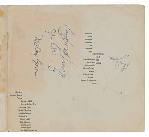 Programme for Norman Granz presents Concert of Modern Jazz: John Coltrane and His Group at the Musikhalle, Hamburg, 25 November 1962, signed on the opening page in blue ballpoint pen by John Coltrane, McCoy Tyner, Elvin Jones and Jimmy Garrison - Foto 2