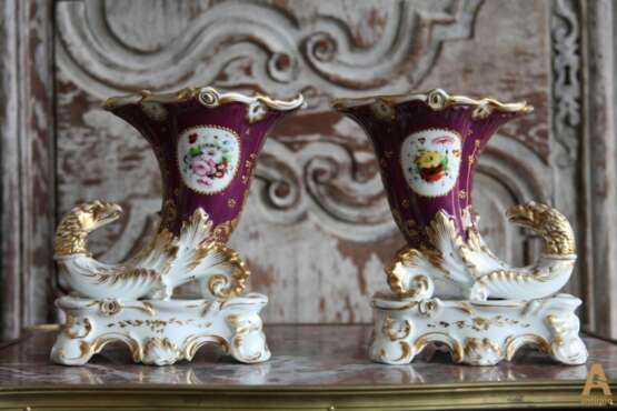 A pair of vases Gilding Classicism Mid-19th century - photo 2